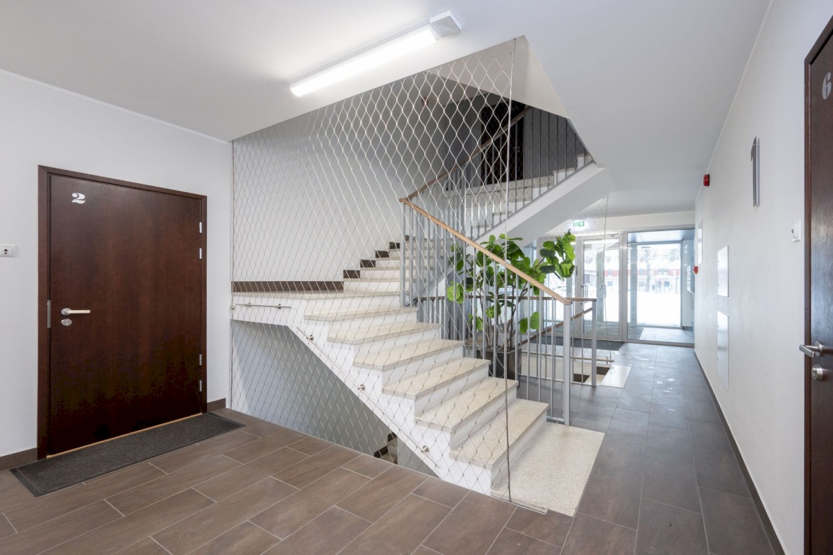 Tallinn, Kristiine linnaosa, Tondi, Sõjakooli 12