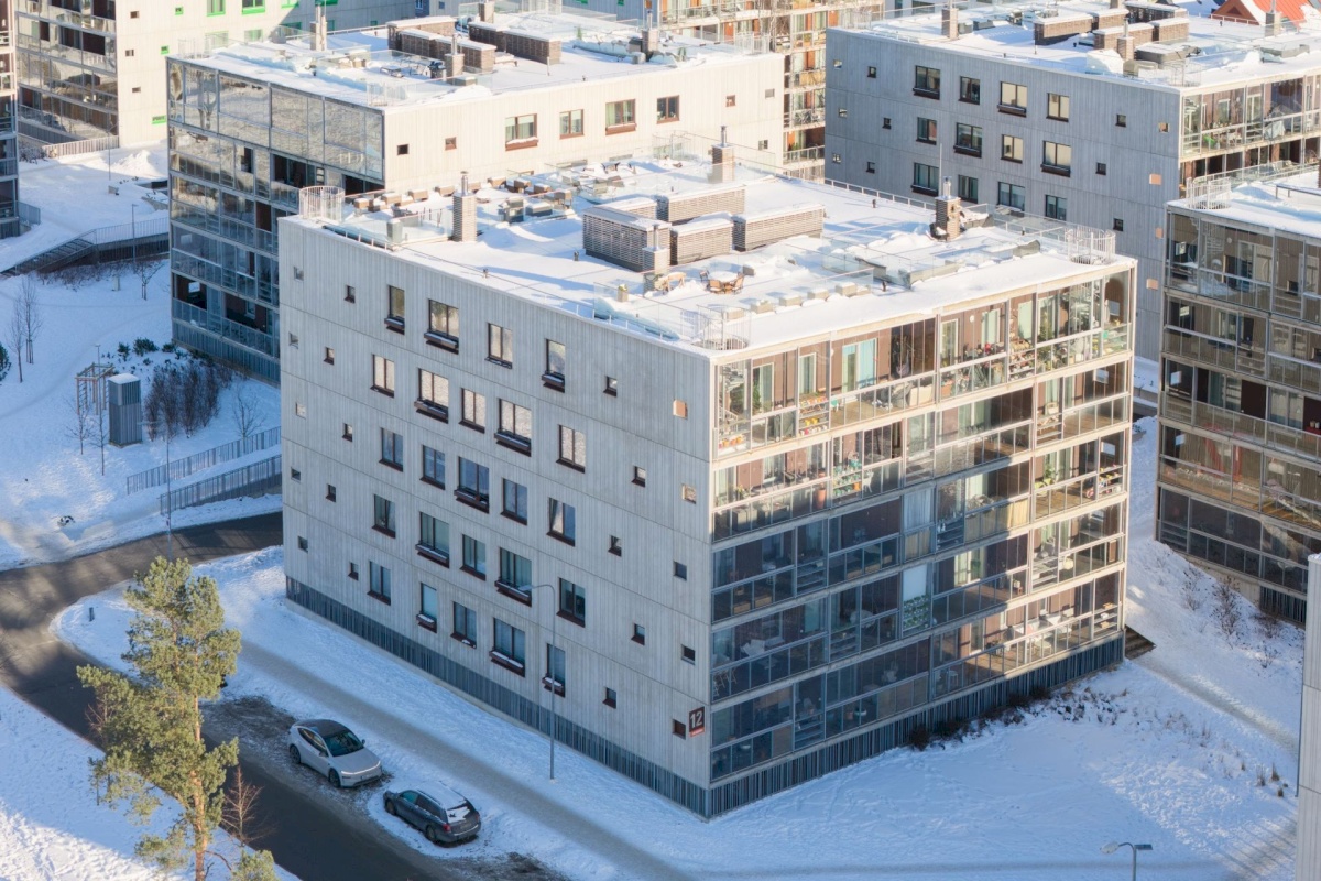 Tallinn, Kristiine linnaosa, Tondi, Sõjakooli 12