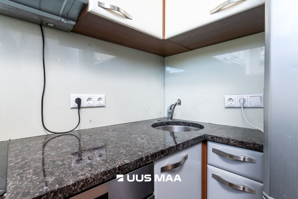 Tallinn, Nõmme linnaosa, Männiku, Mahla 76