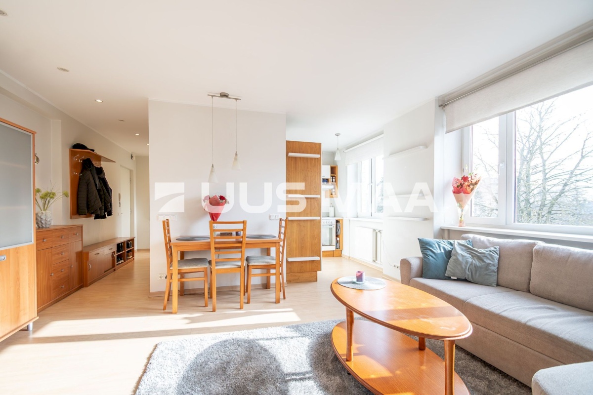 Saaremaa vald, Kuressaare linn, Tallinna 14