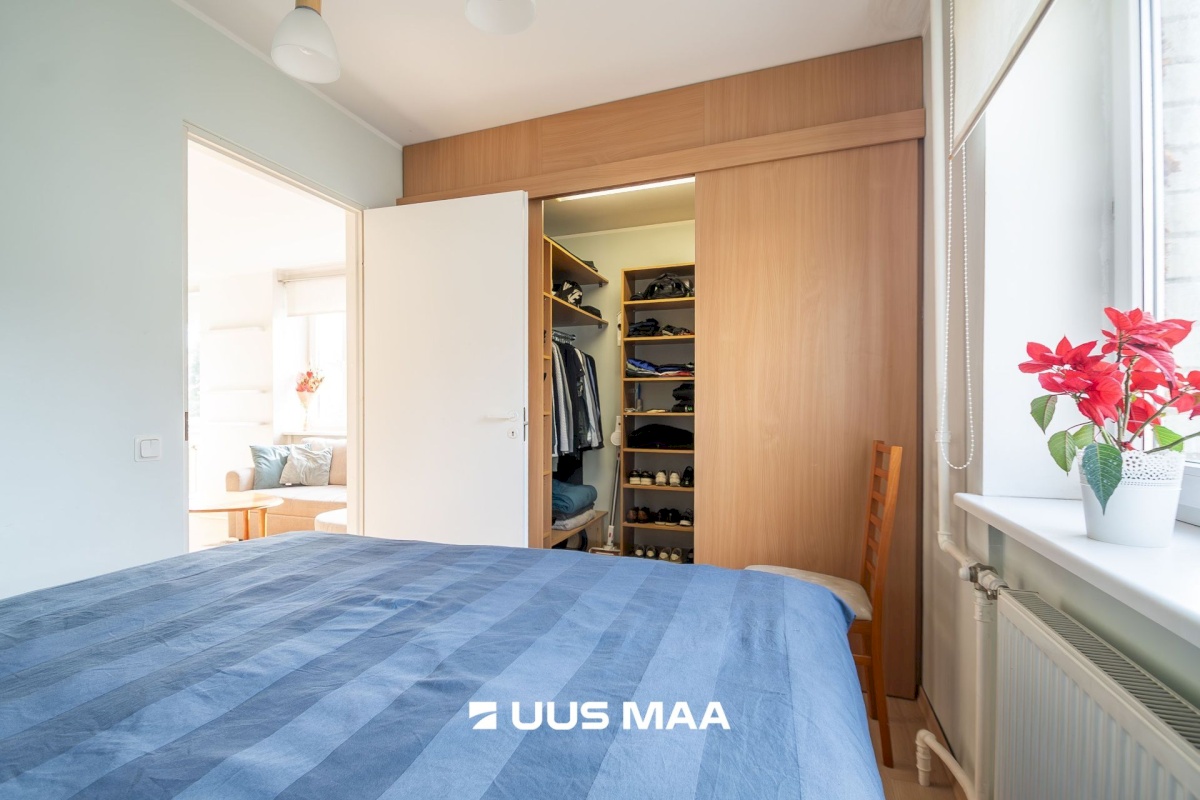 Saaremaa vald, Kuressaare linn, Tallinna 14