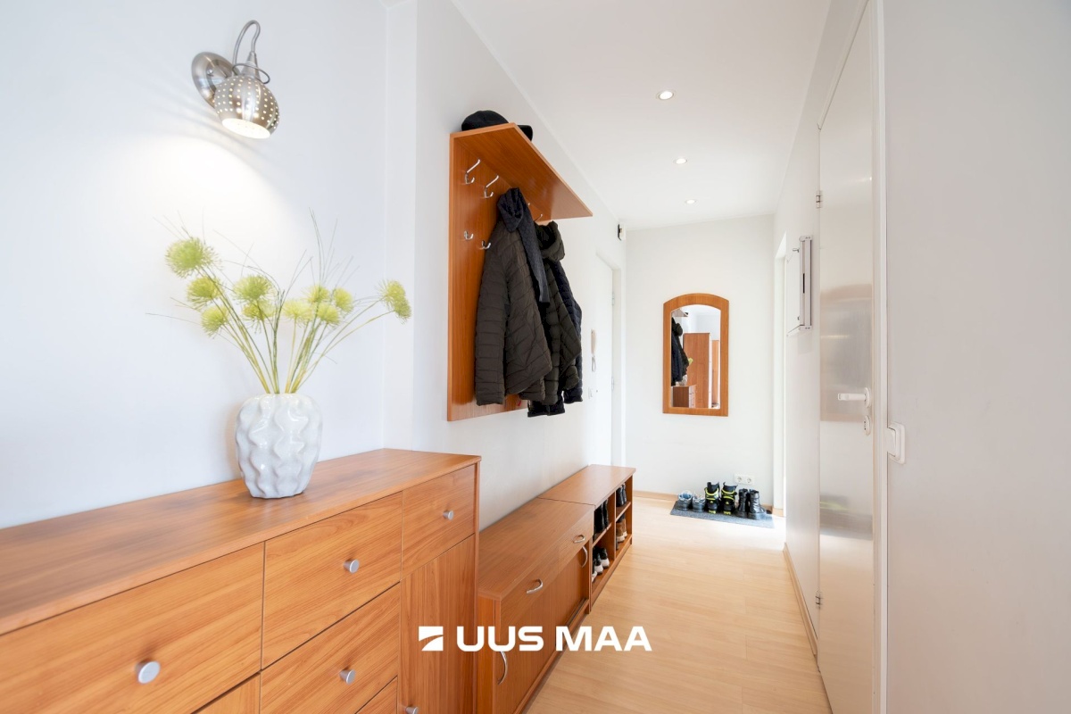 Saaremaa vald, Kuressaare linn, Tallinna 14