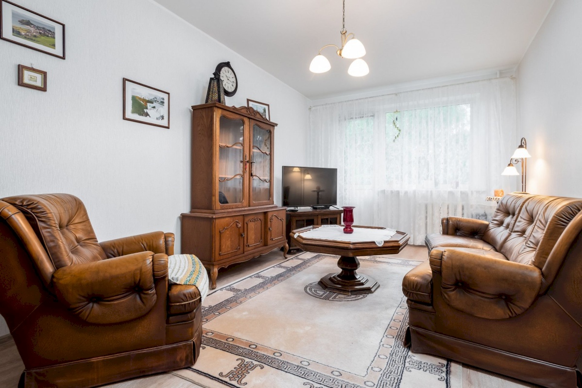 Tallinn, Mustamäe linnaosa, Mustamäe tee 102