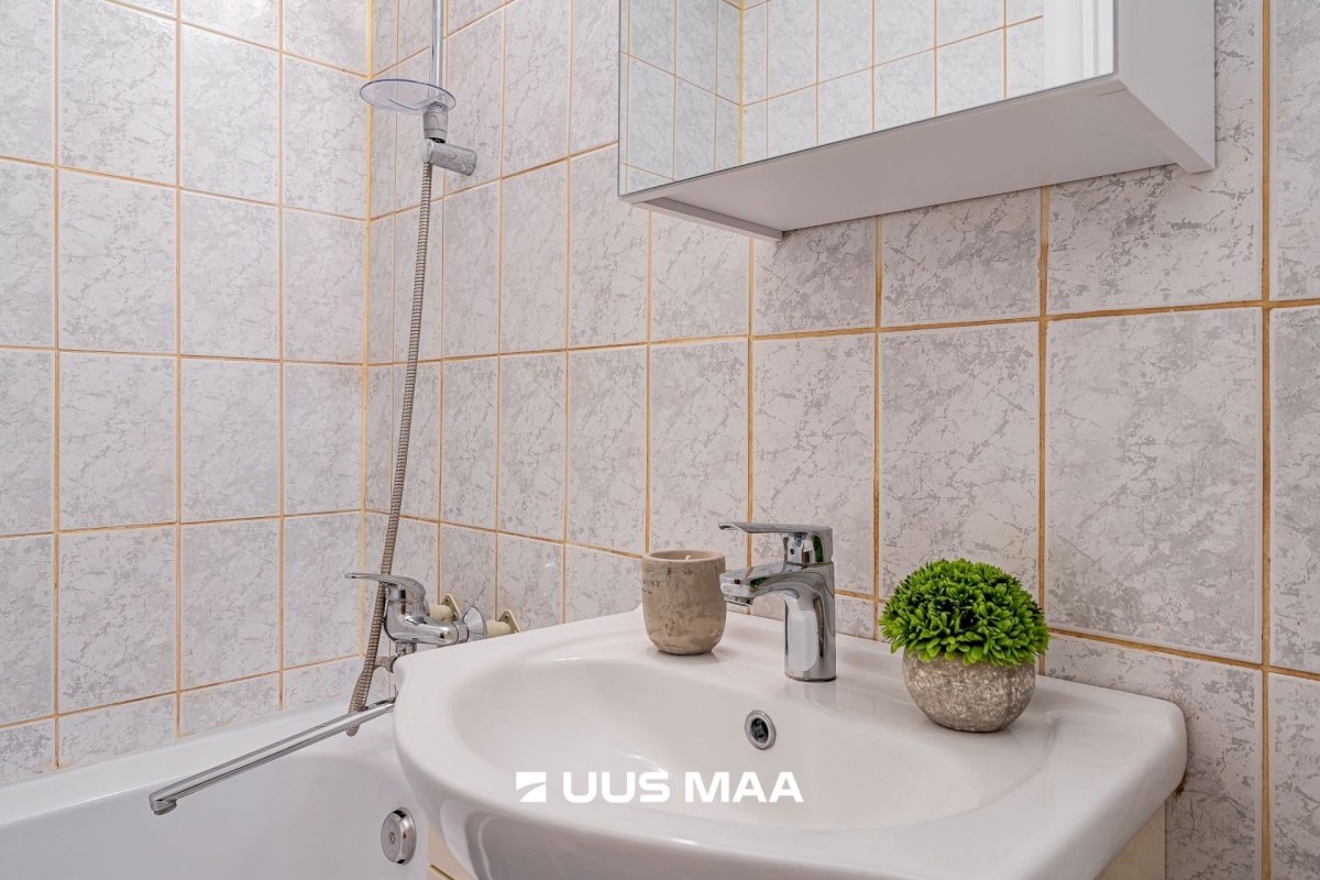 Tallinn, Lasnamäe linnaosa, Seli, Sinimäe 6