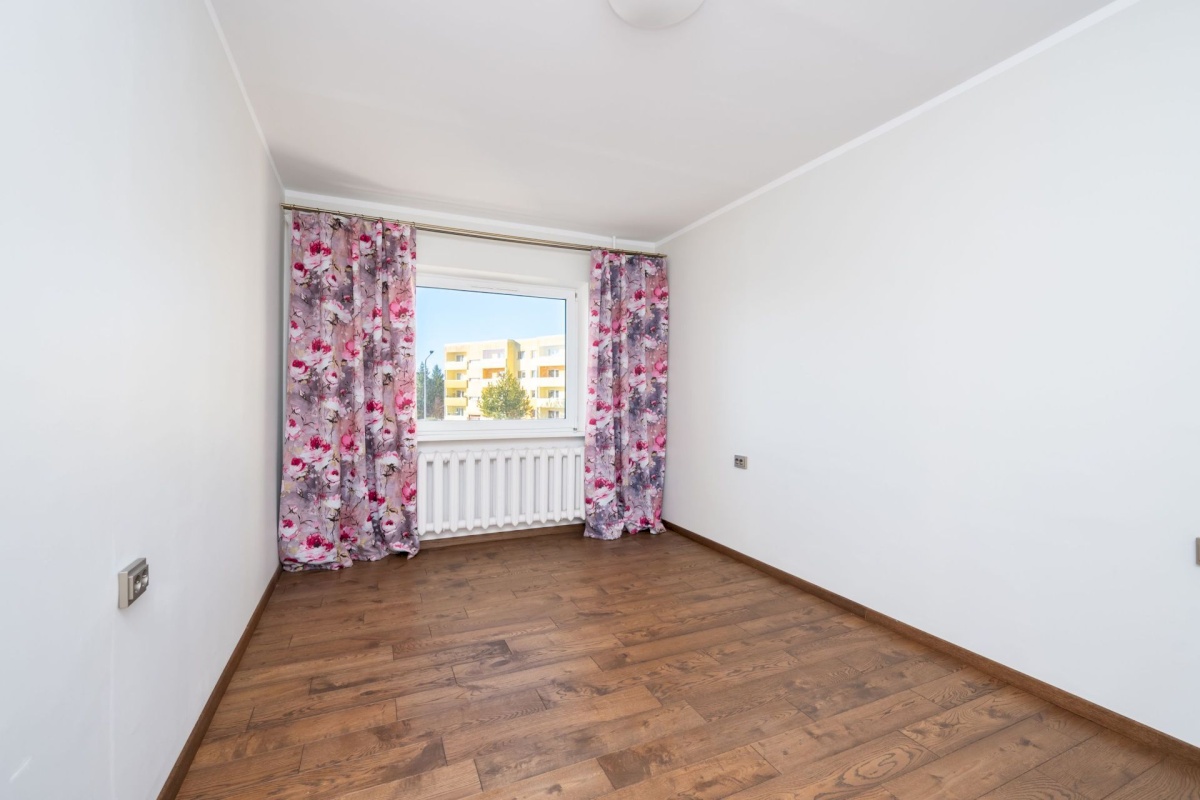 Rae vald, Peetri alevik, Juhtme 27