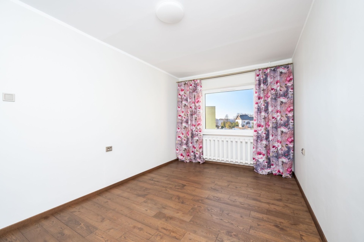 Rae vald, Peetri alevik, Juhtme 27