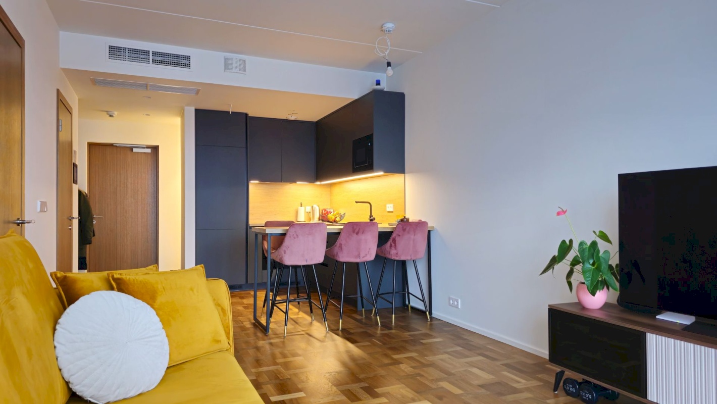 Tallinn, Kesklinna linnaosa, Pärnu mnt 137