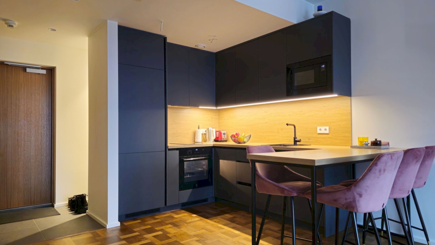 Tallinn, Kesklinna linnaosa, Pärnu mnt 137