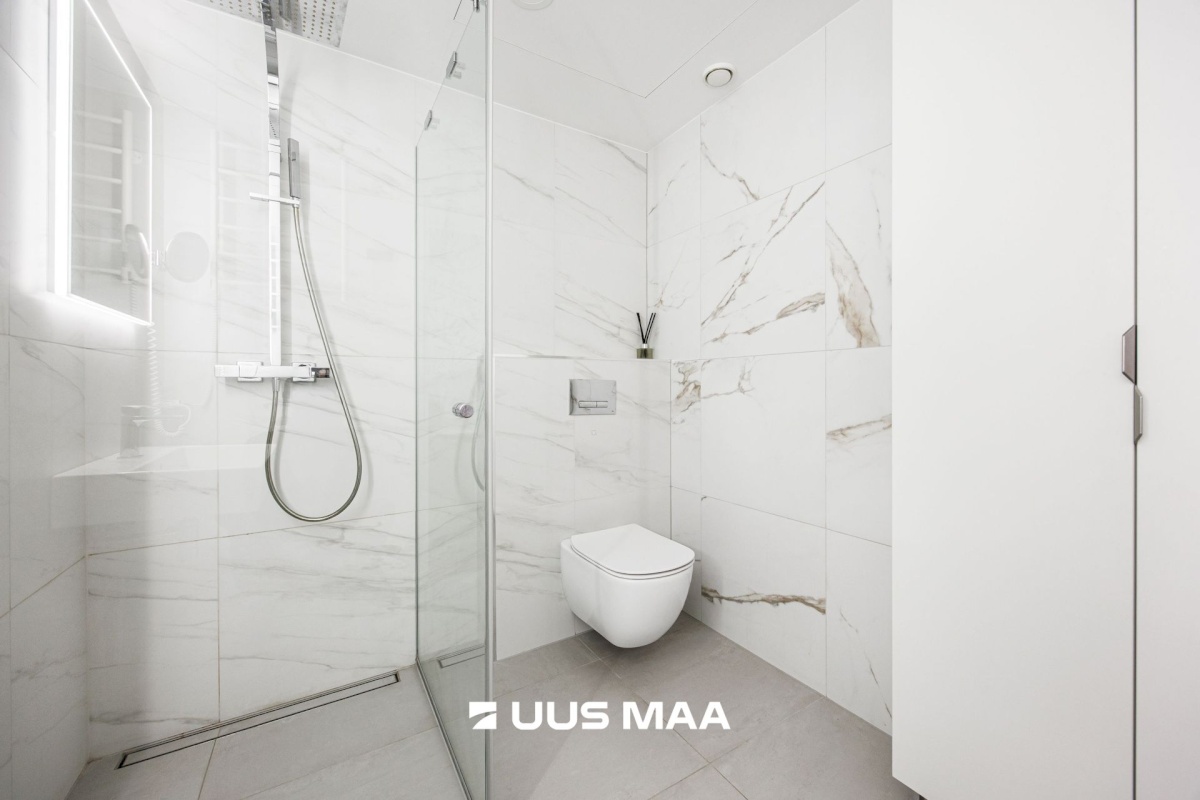 Rae vald, Peetri alevik, Järvepõllu tee 1