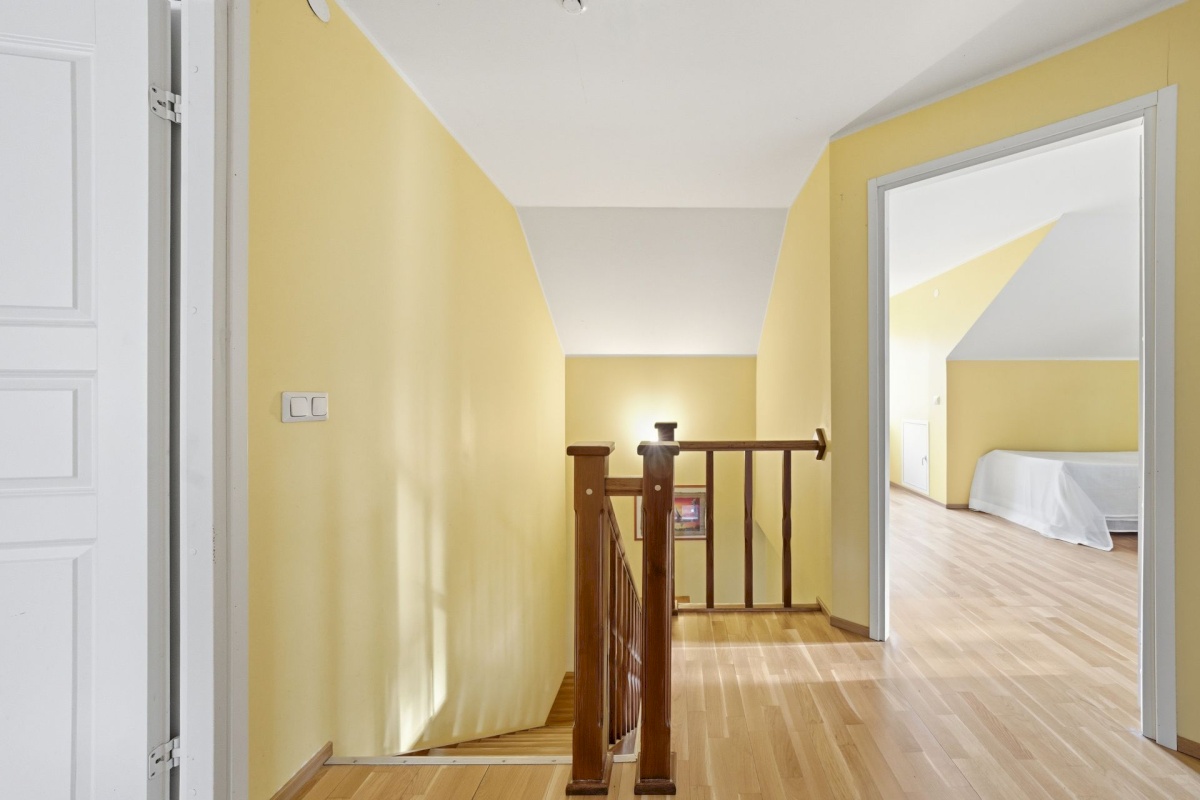 Tallinn, Nõmme linnaosa, Kivimäe, Lauliku 32a