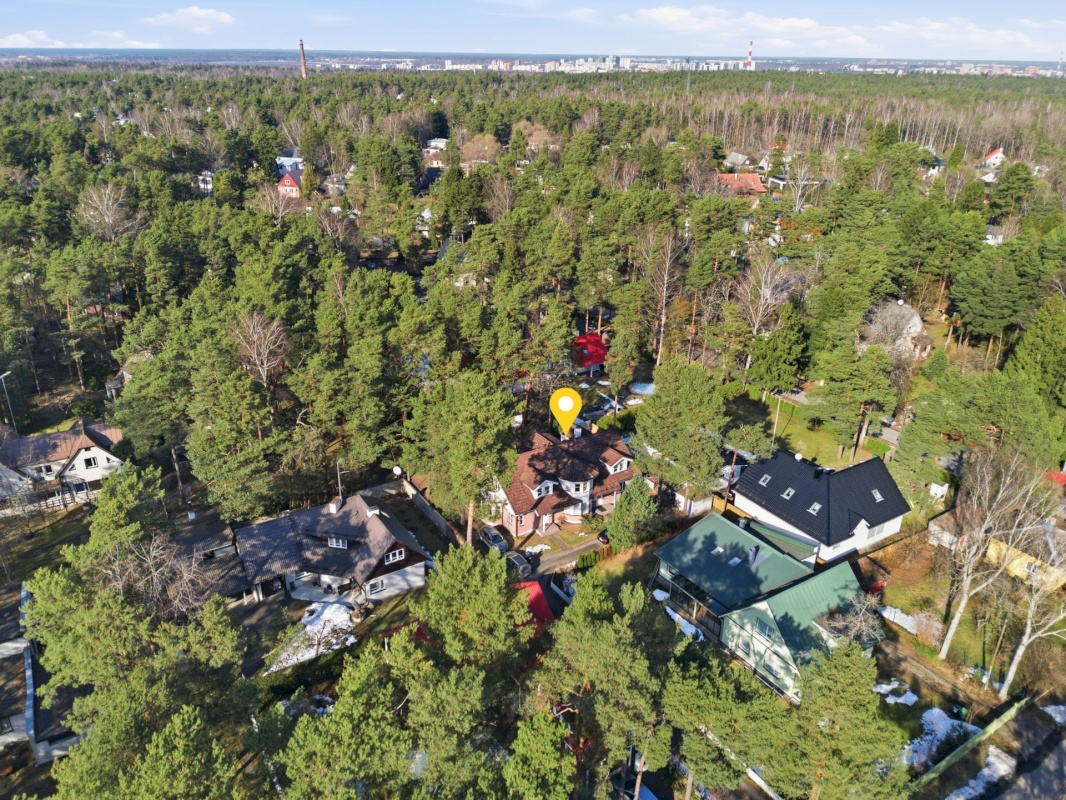 Tallinn, Nõmme linnaosa, Kivimäe, Lauliku 32a