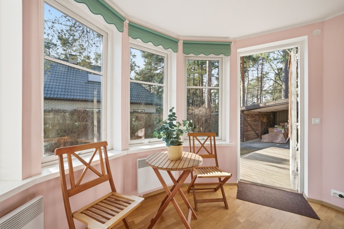 Tallinn, Nõmme linnaosa, Kivimäe, Lauliku 32a