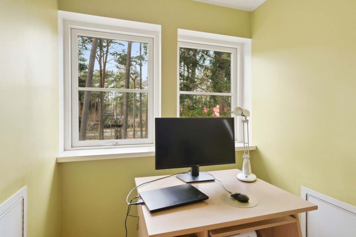 Tallinn, Nõmme linnaosa, Kivimäe, Lauliku 32a