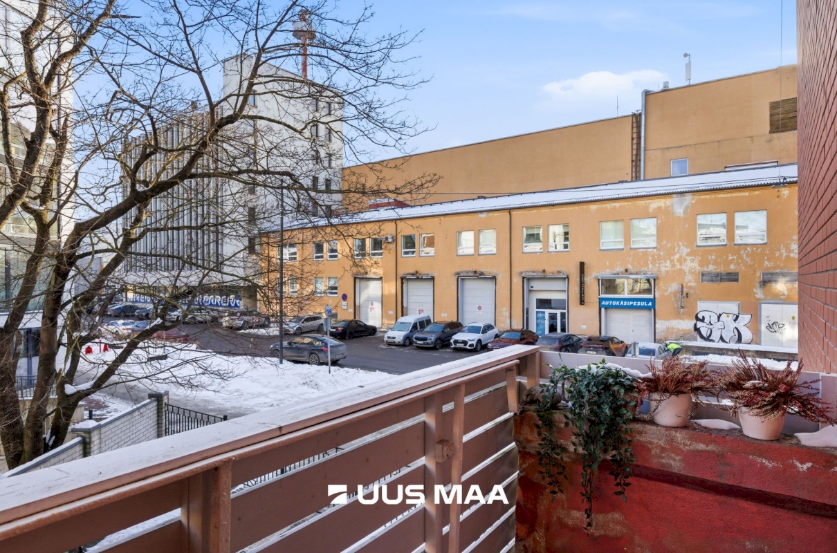 Tallinn, Kesklinna linnaosa, Kadriorg, F. R Faehlmanni 7