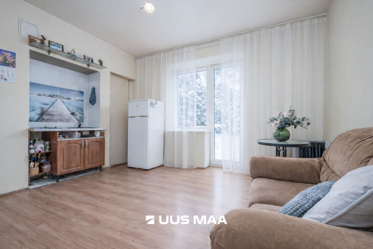 Lääne-Harju vald, Karjaküla alevik, Keila tee 9