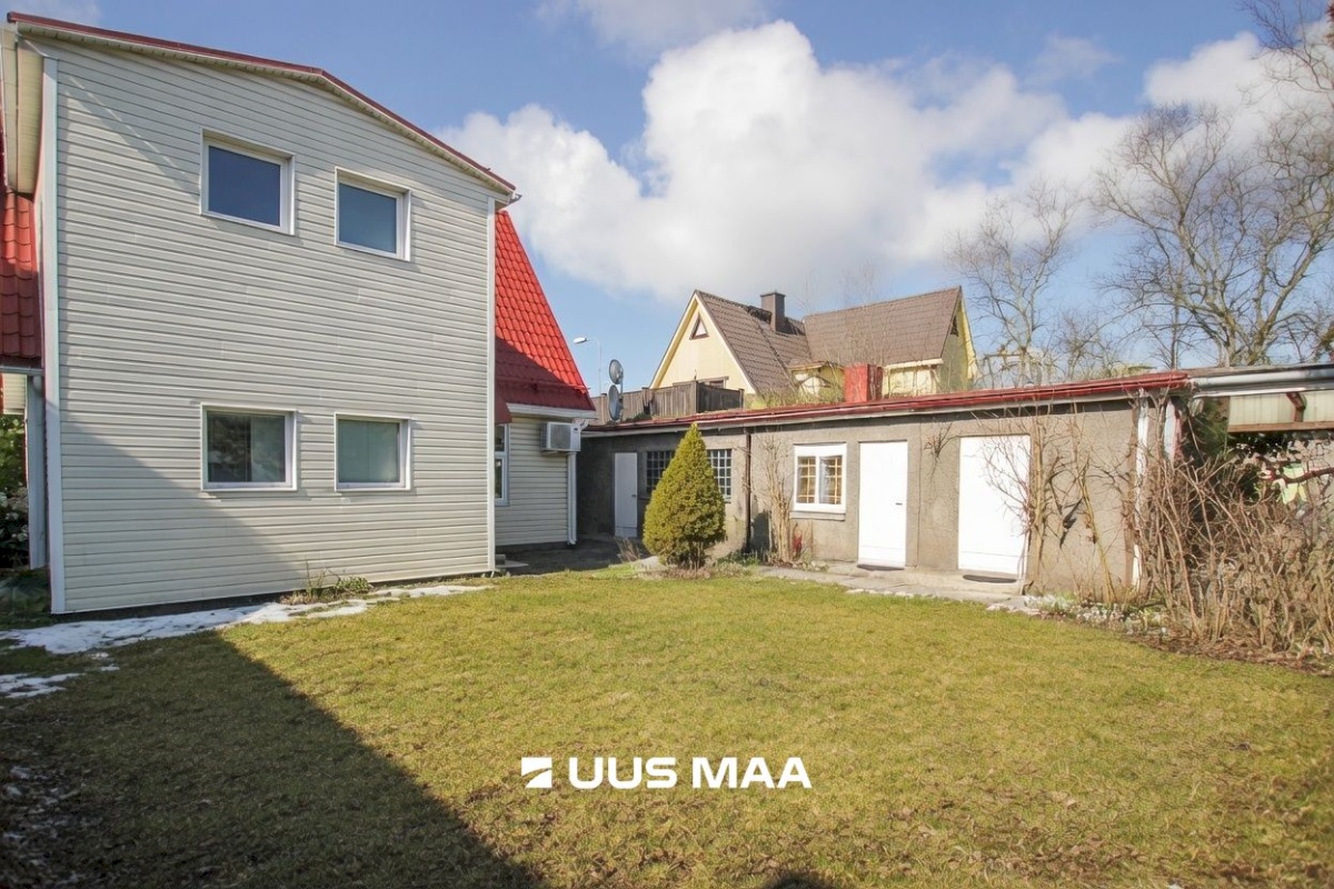 Pärnu linn, Pärnu linn, Rannarajoon, Karusselli tn 82