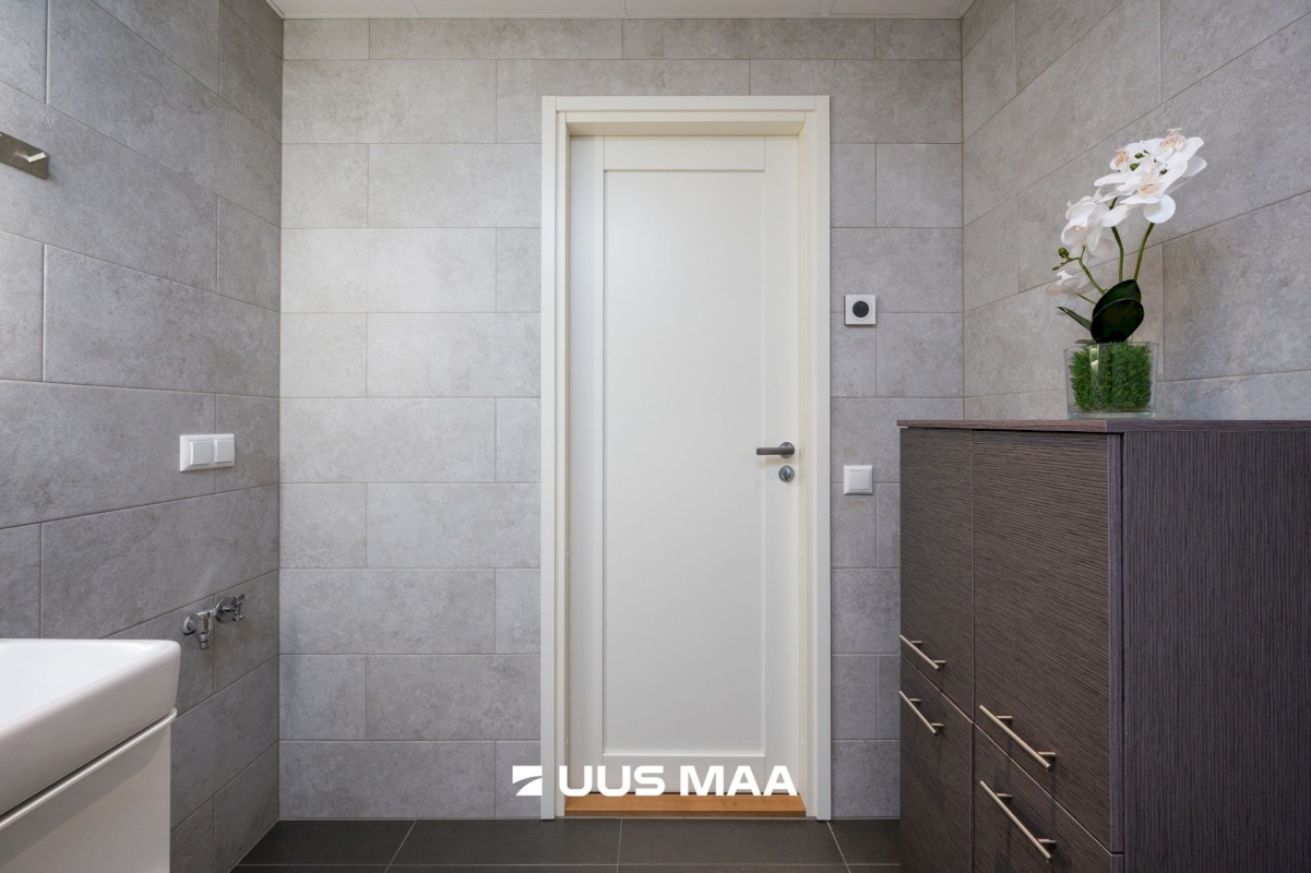 Tartu linn, Tartu linn, Annelinn, Taga-Annelinna, Ihaste põik 8