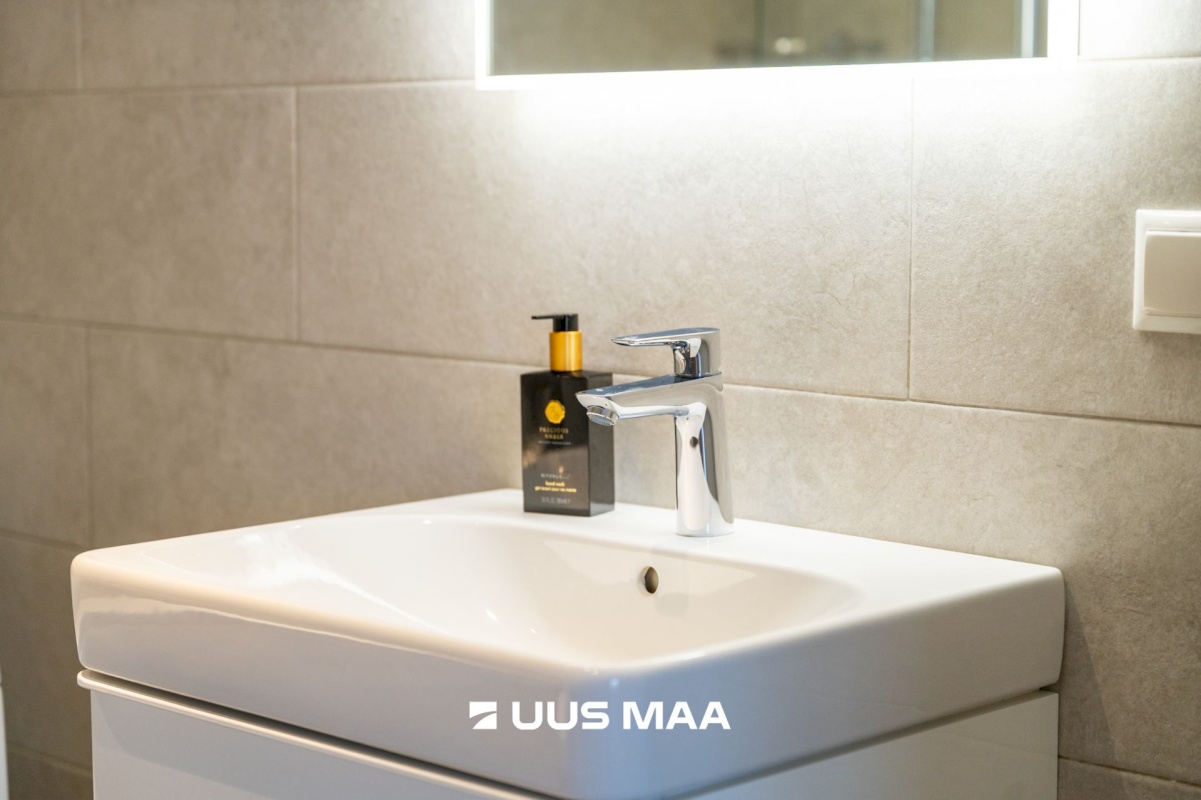 Tartu linn, Tartu linn, Annelinn, Taga-Annelinna, Ihaste põik 8