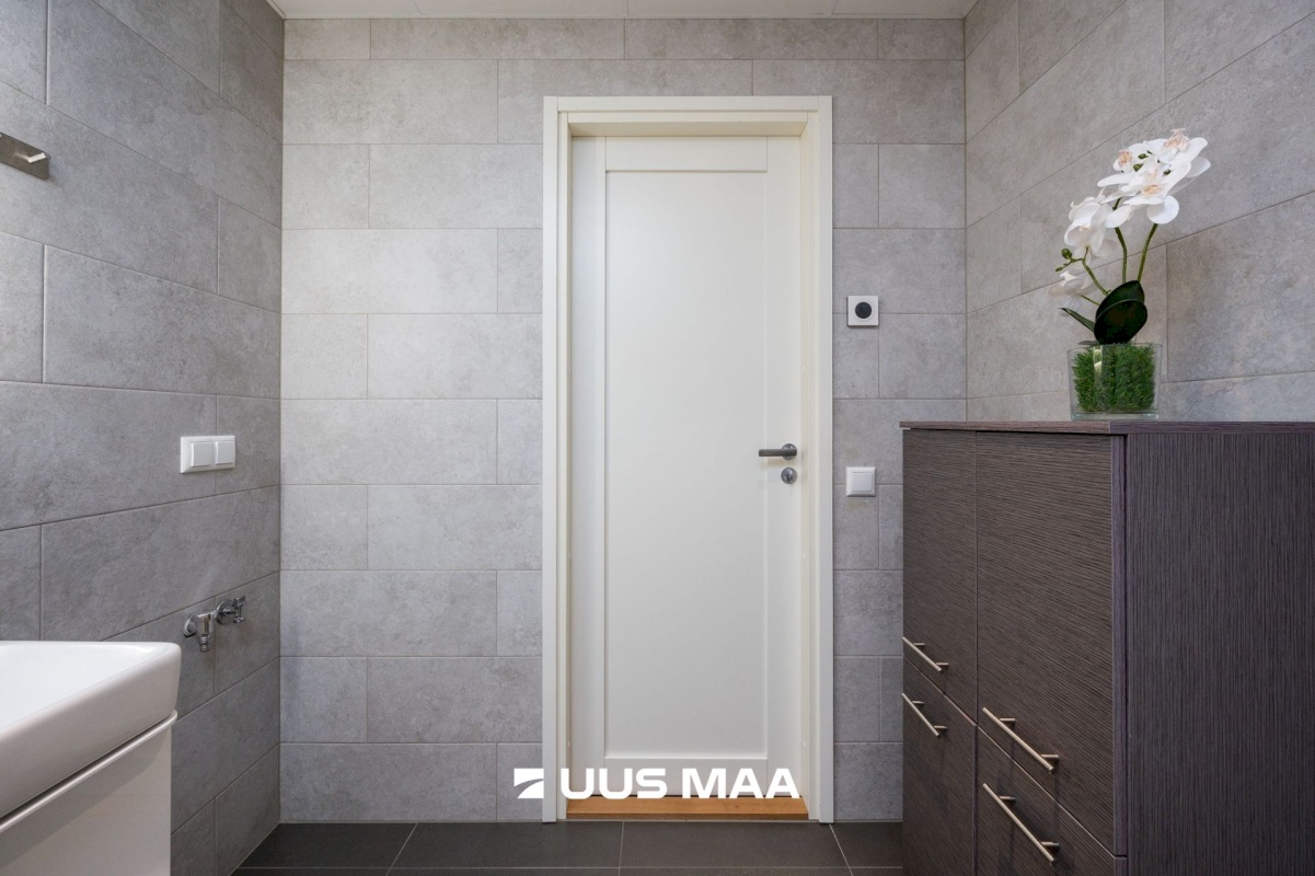 Tartu linn, Tartu linn, Annelinn, Taga-Annelinna, Ihaste põik 8