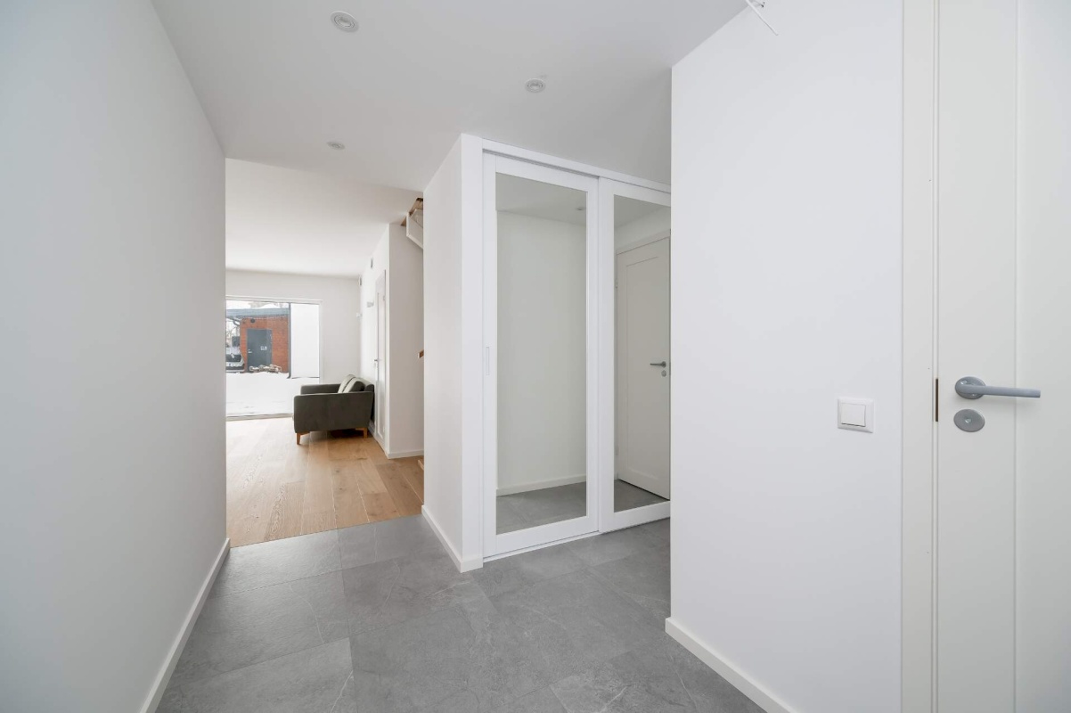 Anija vald, Kehra linn, Aia tn 4-4