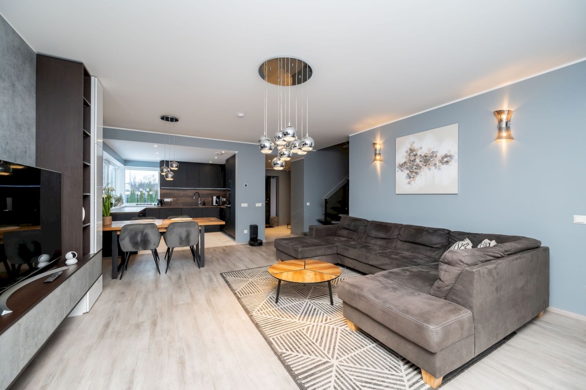 Viimsi vald, Metsakasti küla, Hansunurme tee 14-1