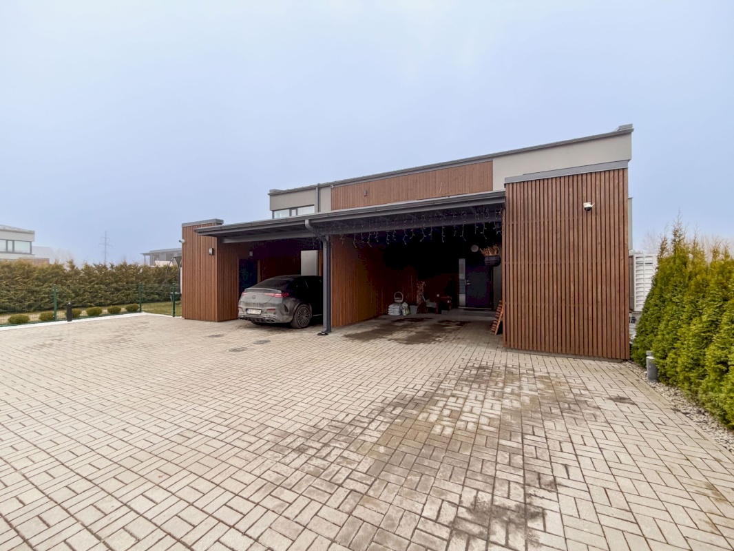 Viimsi vald, Metsakasti küla, Hansunurme tee 14-1