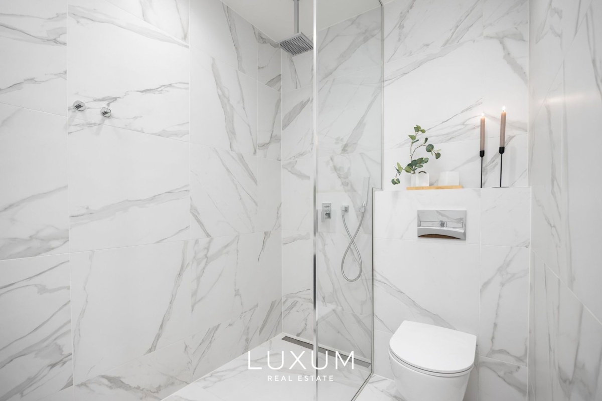 Tallinn, Kesklinna linnaosa, V. Reimani 8