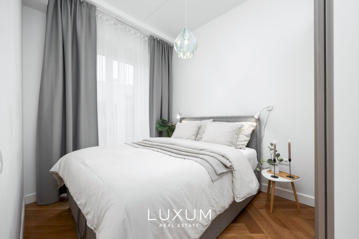 Tallinn, Kesklinna linnaosa, V. Reimani 8