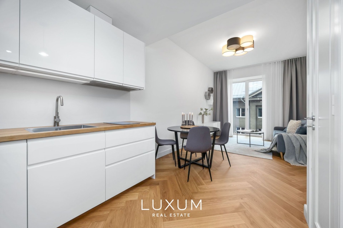 Tallinn, Kesklinna linnaosa, V. Reimani 8