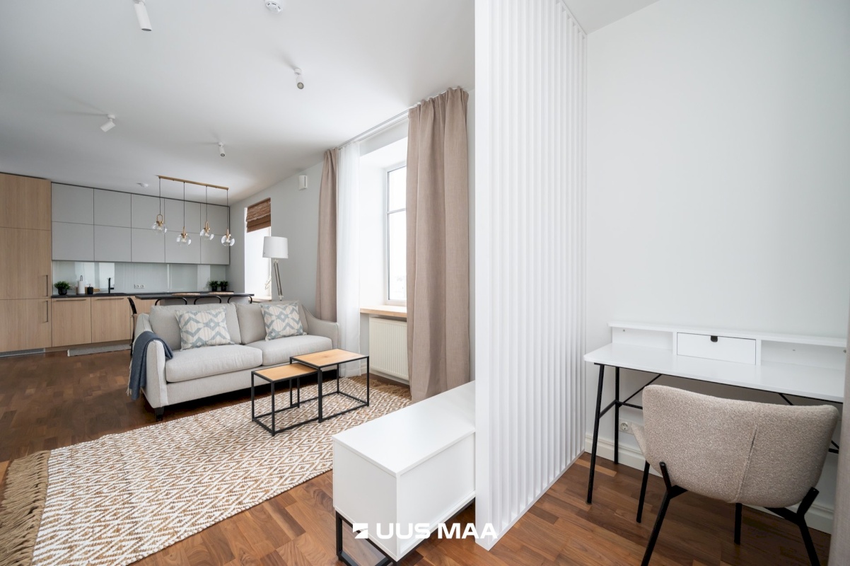 Tallinn, Kesklinna linnaosa, Pärnu mnt 62a