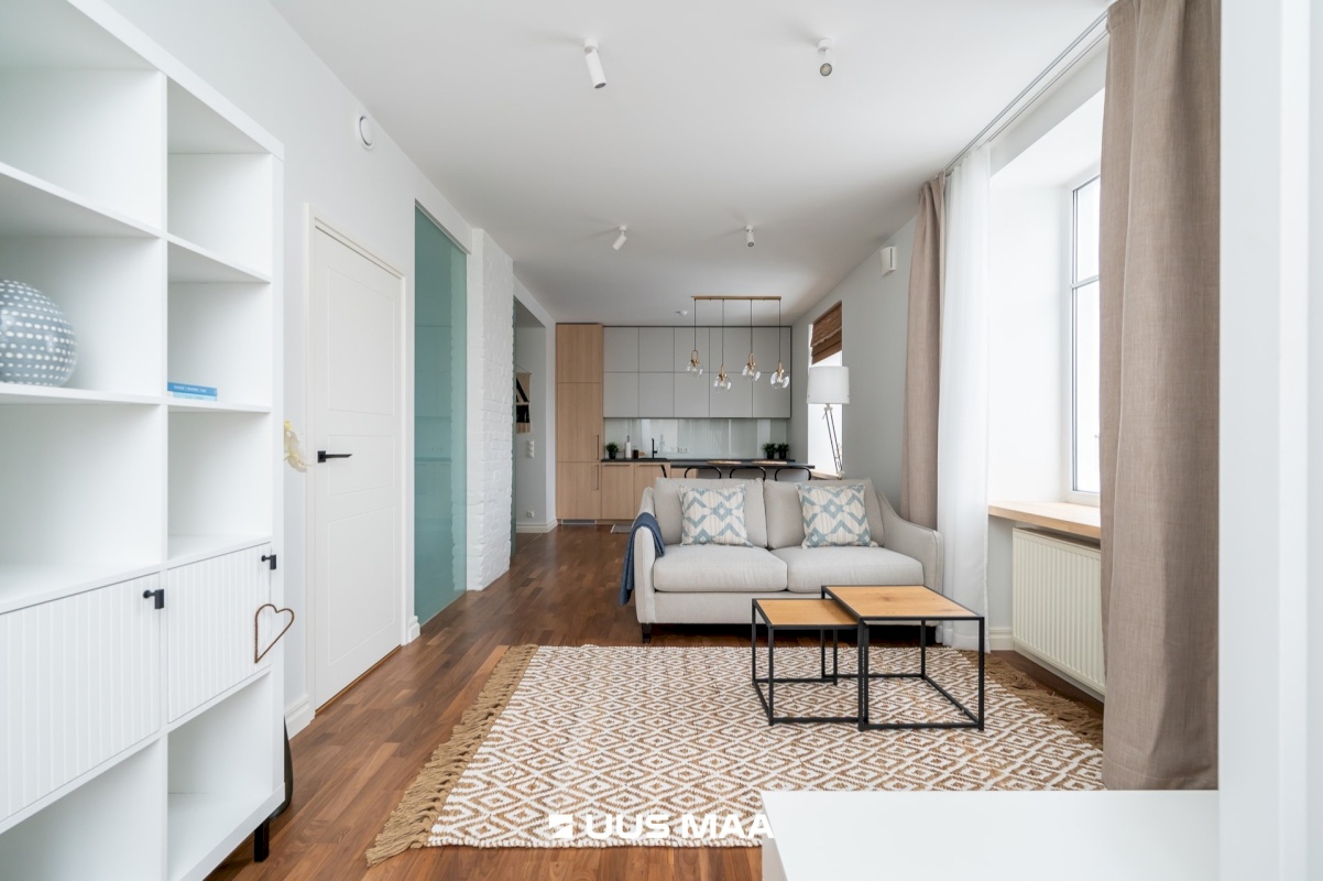 Tallinn, Kesklinna linnaosa, Pärnu mnt 62a