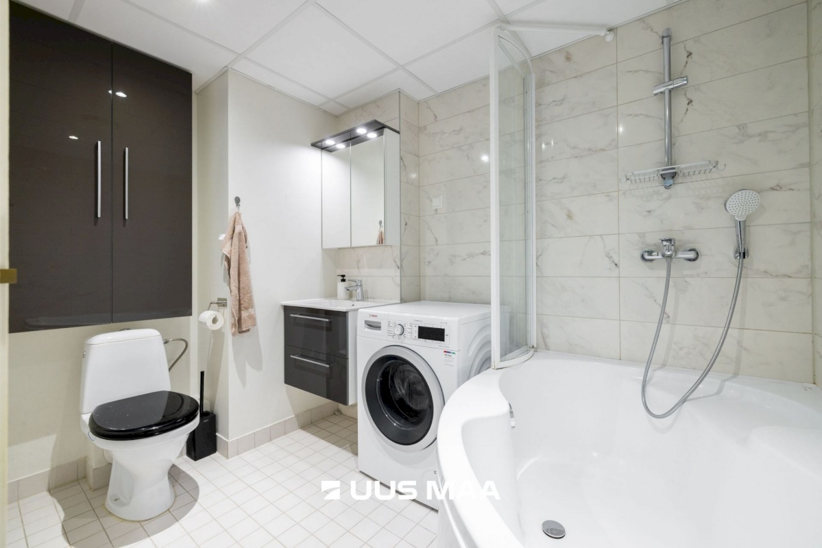 Tallinn, Lasnamäe linnaosa, Mustakivi, Mustakivi tee 25