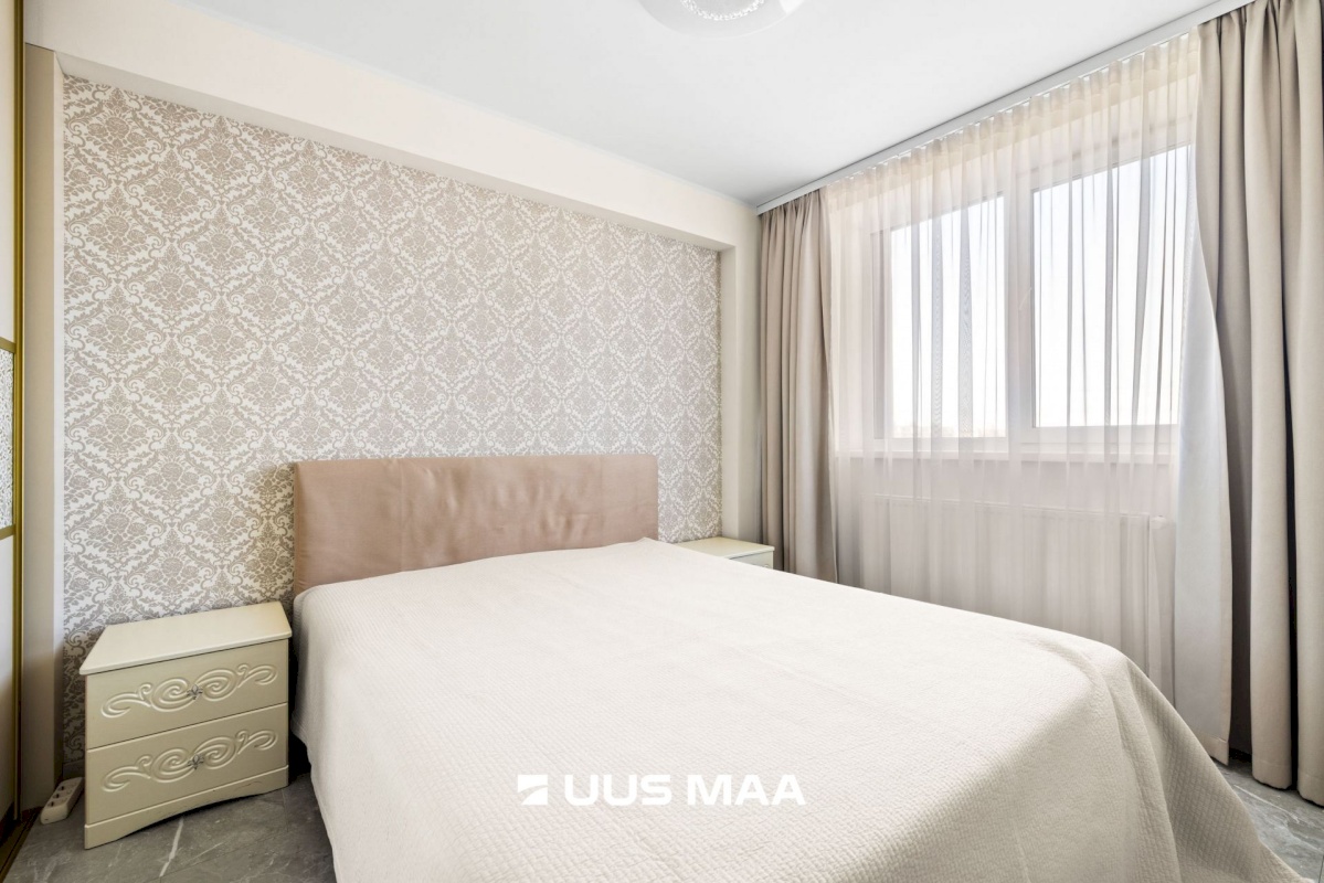 Tallinn, Lasnamäe linnaosa, Mustakivi, Mustakivi tee 25