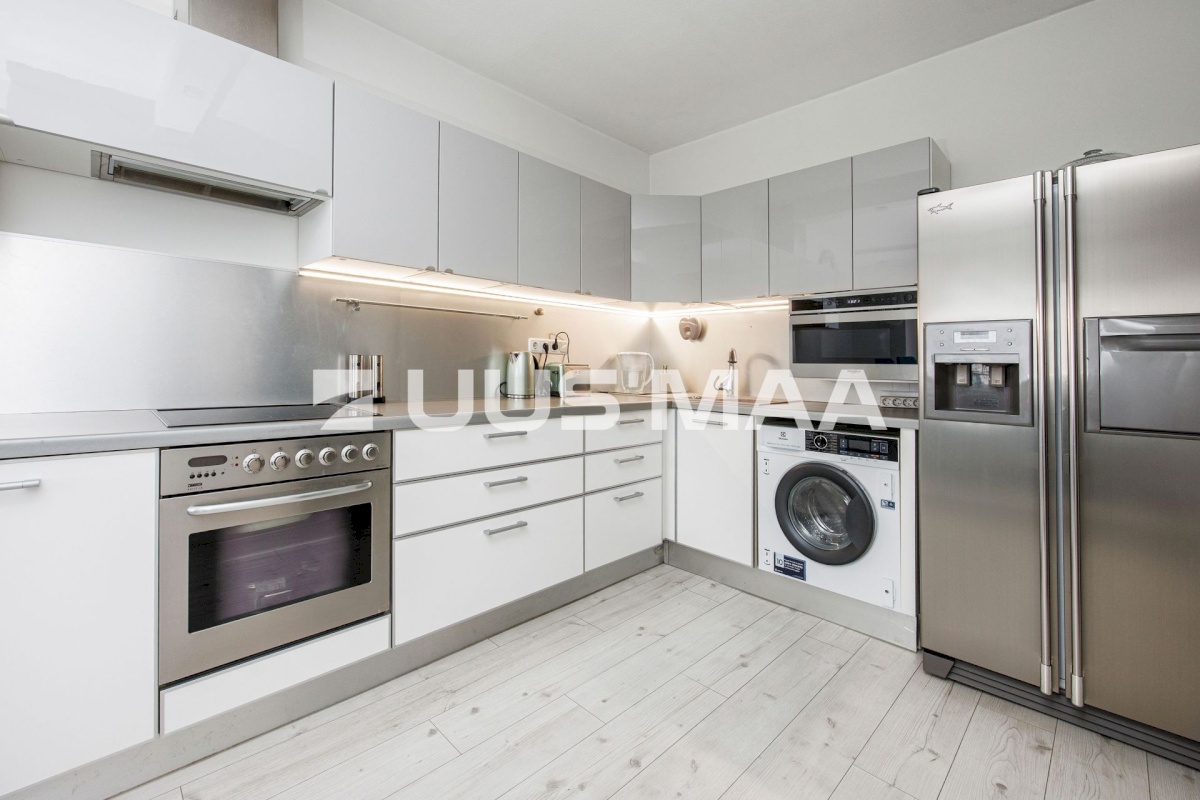 Tallinn, Lasnamäe linnaosa, Liikuri 10