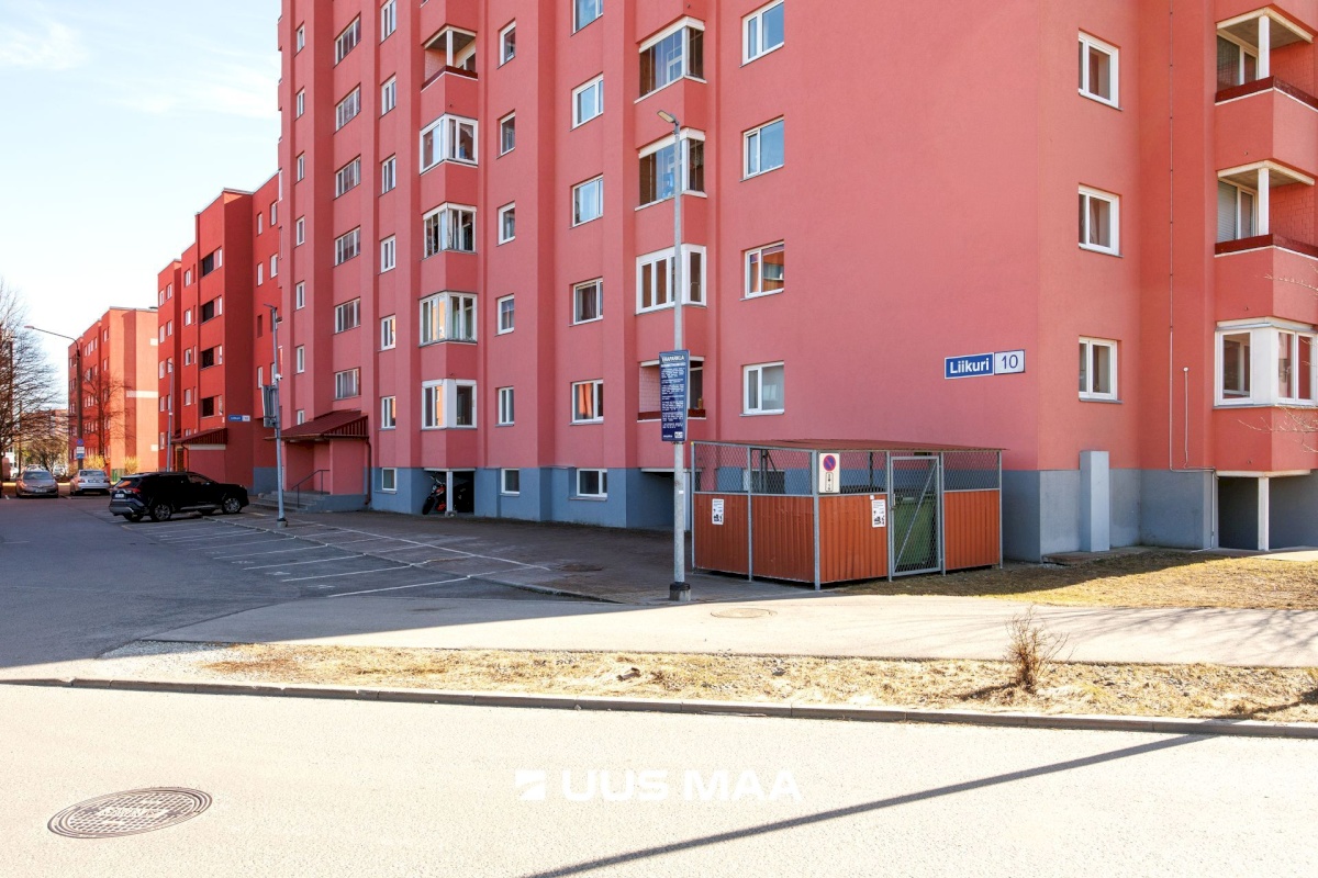 Tallinn, Lasnamäe linnaosa, Liikuri 10