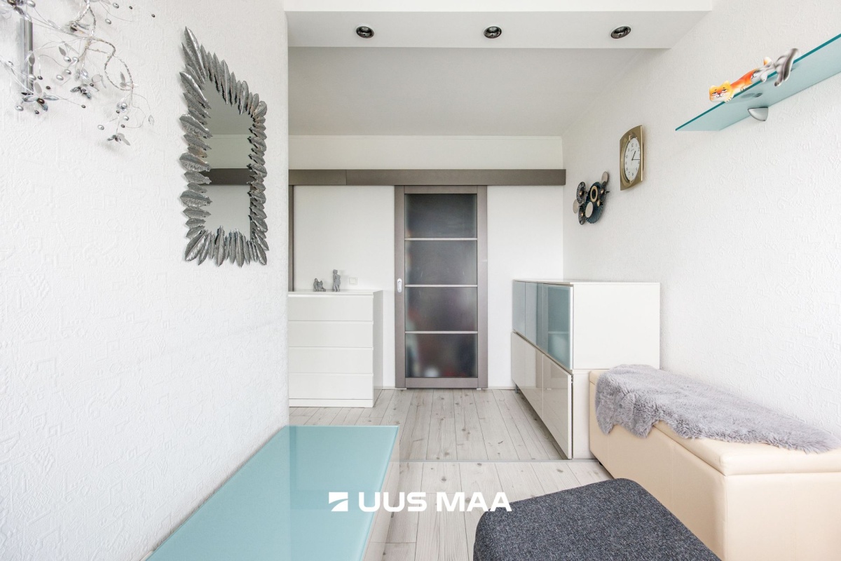 Tallinn, Lasnamäe linnaosa, Liikuri 10