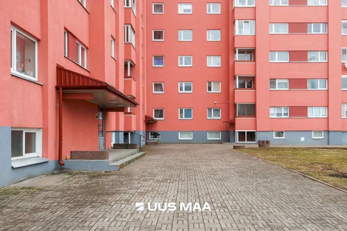 Tallinn, Lasnamäe linnaosa, Liikuri 10