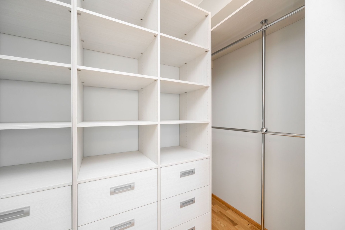 Rae vald, Peetri alevik, Sinilille tee 2/2