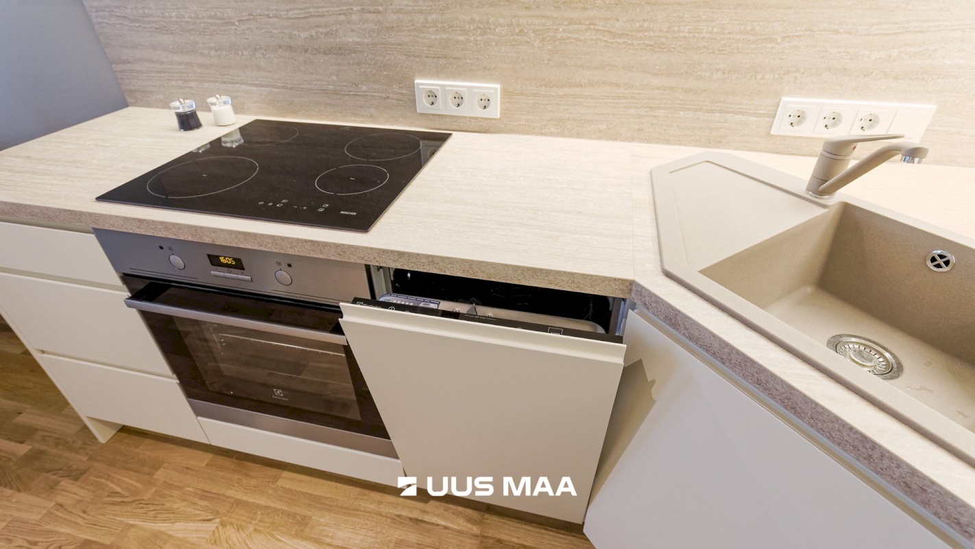 Tallinn, Mustamäe linnaosa, Kadaka, Aiandi 5/3