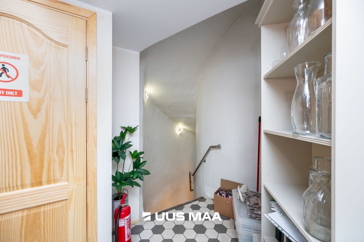 Tallinn, Kesklinna linnaosa, Vanalinn, Väike-Kaarja tn 1