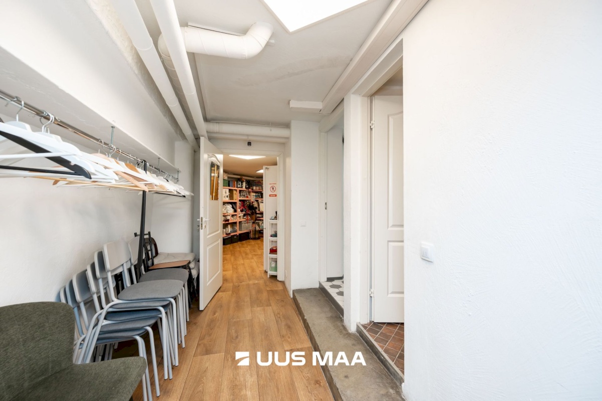 Tallinn, Kesklinna linnaosa, Vanalinn, Väike-Kaarja tn 1