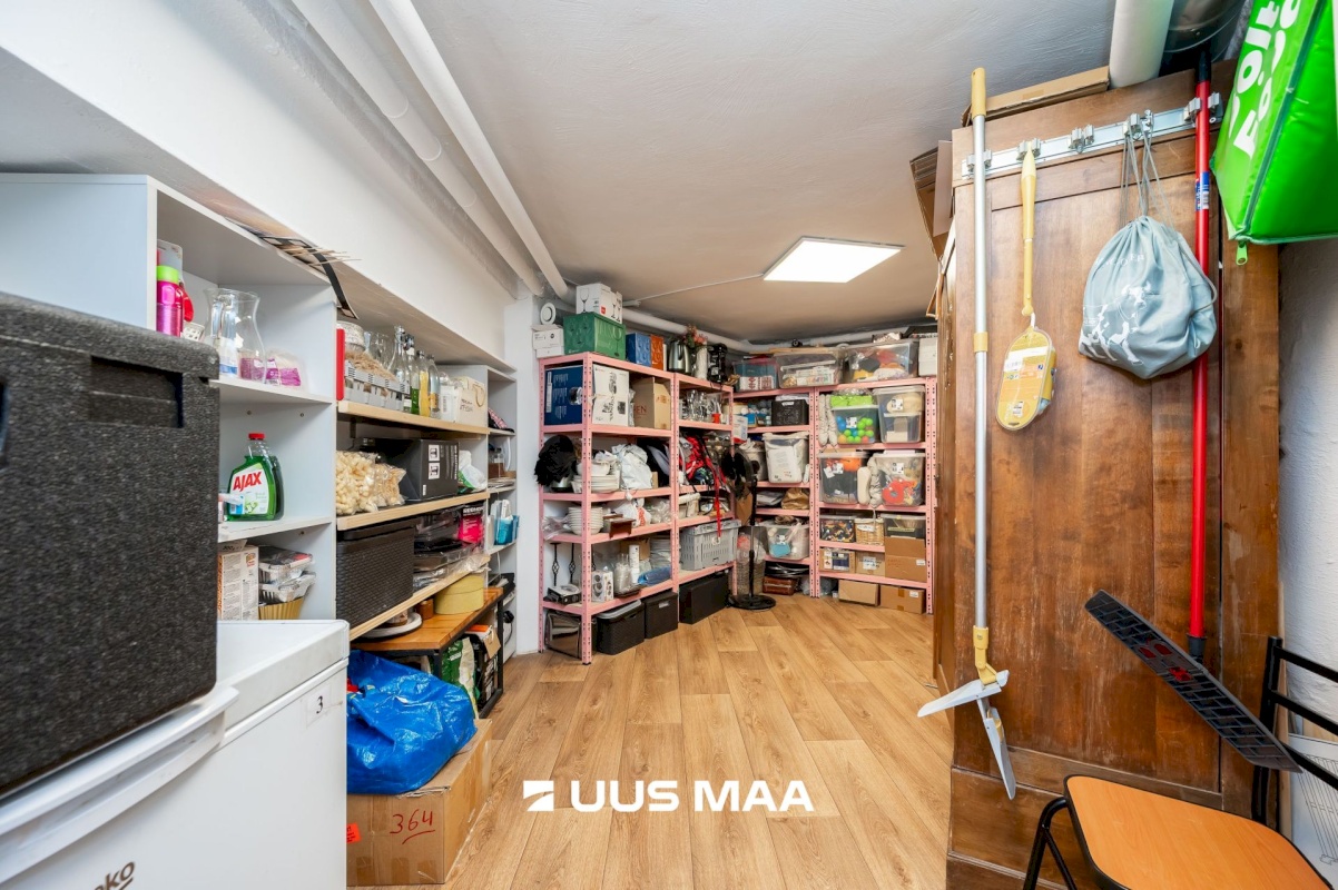 Tallinn, Kesklinna linnaosa, Vanalinn, Väike-Kaarja tn 1