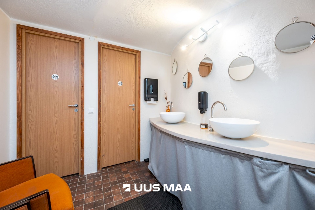 Tallinn, Kesklinna linnaosa, Vanalinn, Väike-Kaarja tn 1