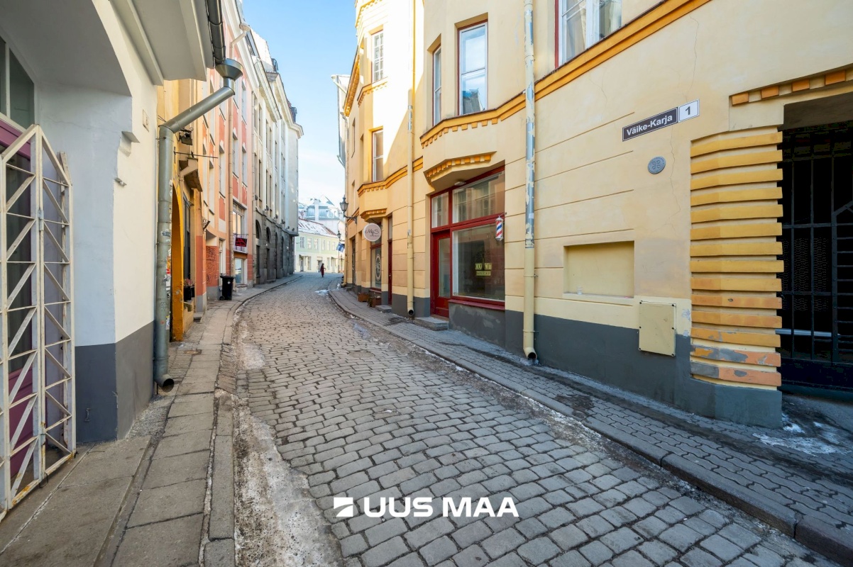 Tallinn, Kesklinna linnaosa, Vanalinn, Väike-Kaarja tn 1