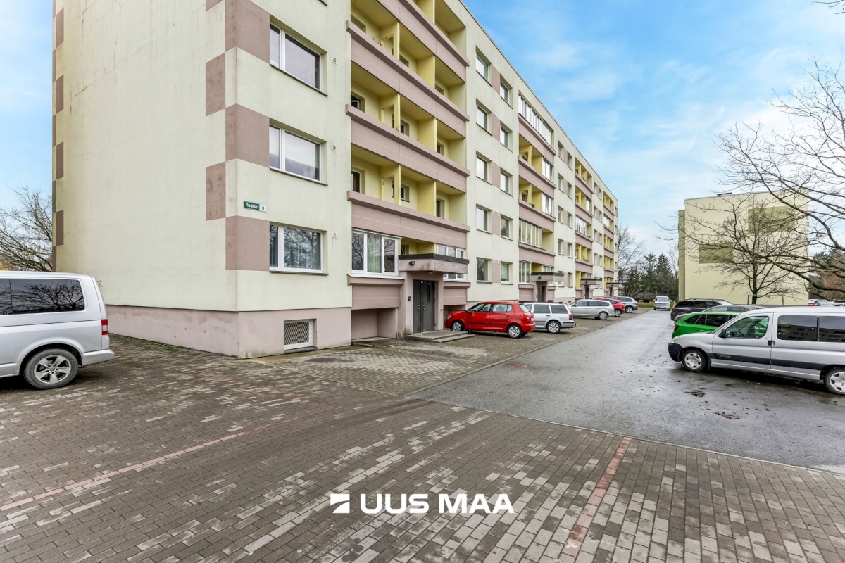 Saue vald, Laagri alevik, Redise 8