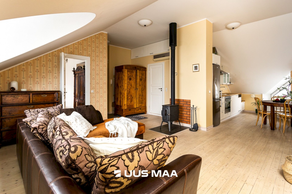 Tallinn, Kesklinna linnaosa, Kadriorg, Koidula 28