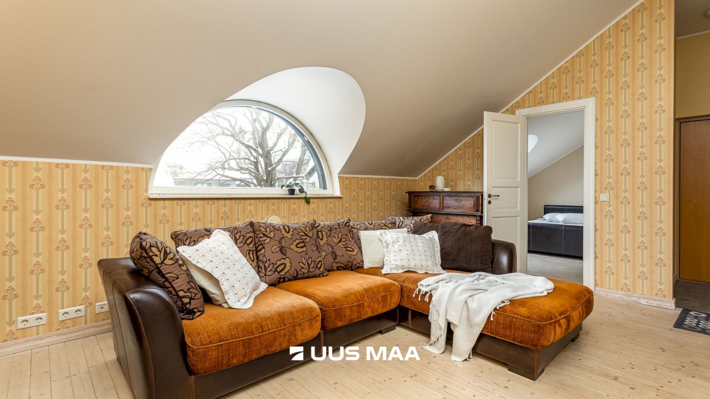 Tallinn, Kesklinna linnaosa, Kadriorg, Koidula 28