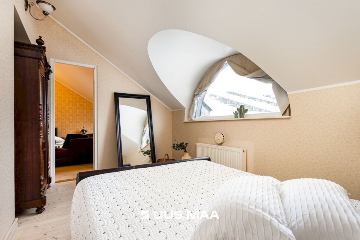 Tallinn, Kesklinna linnaosa, Kadriorg, Koidula 28