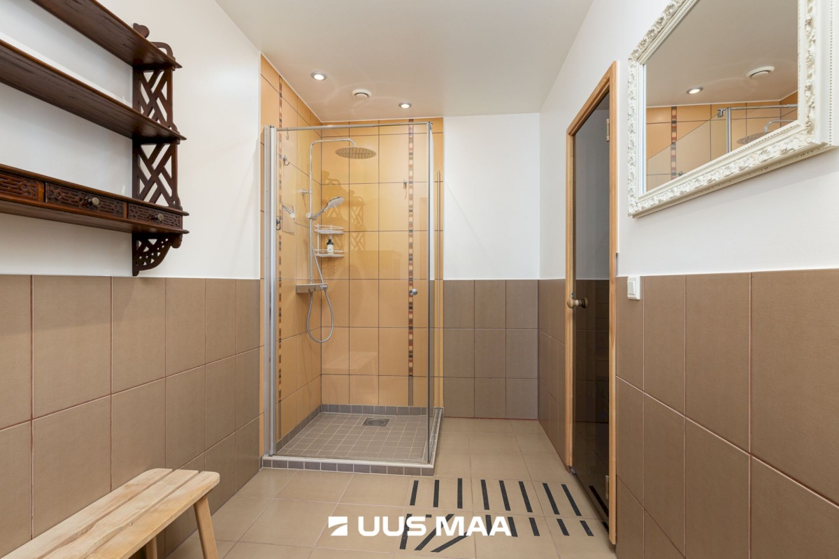 Tallinn, Haabersti linnaosa, Pikaliiva, Rangu 10