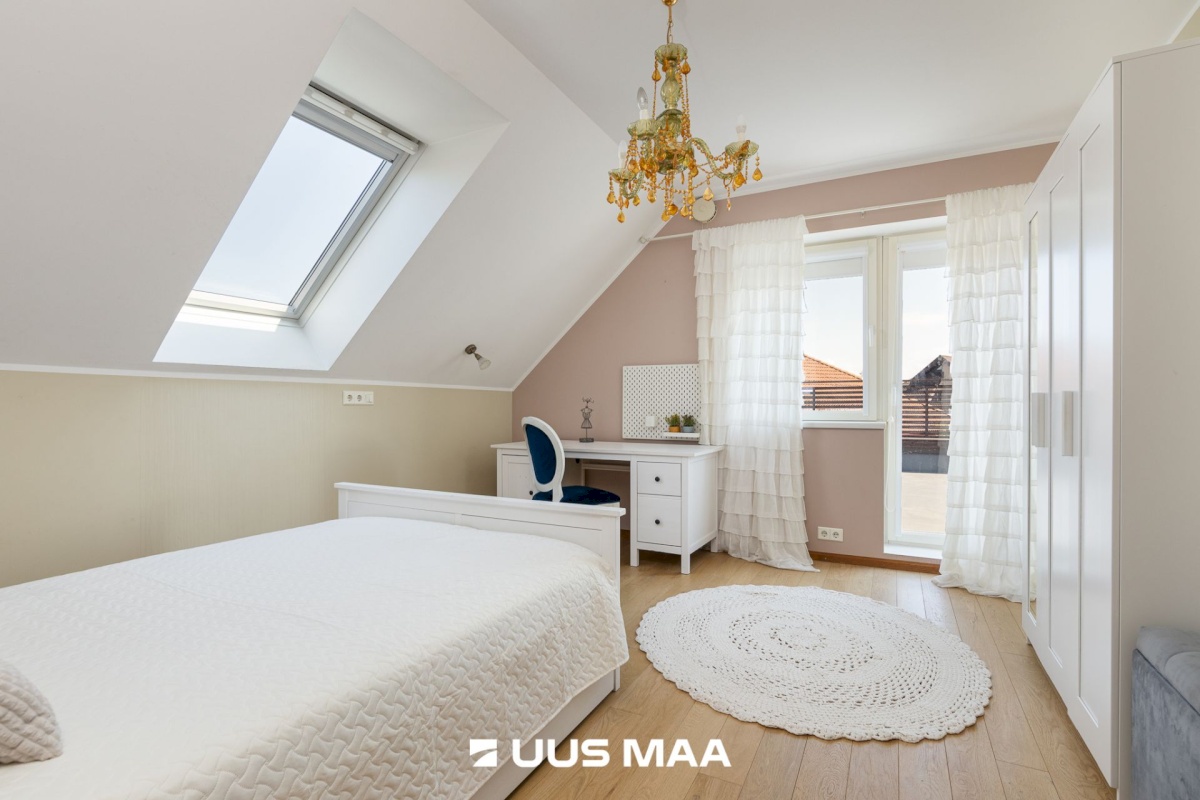 Tallinn, Haabersti linnaosa, Pikaliiva, Rangu 10